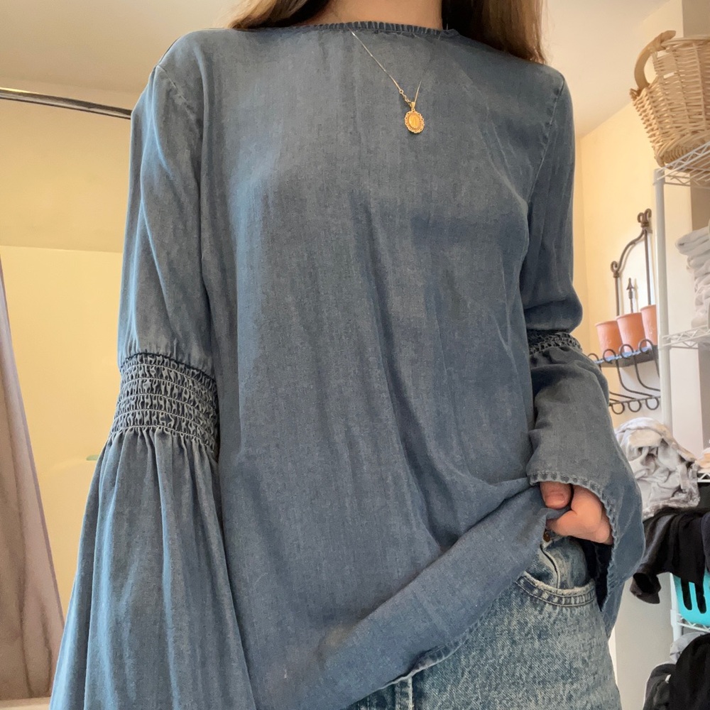 Cute boutique jean top